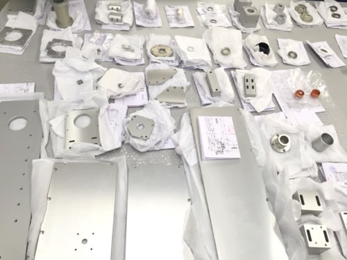 精密加工の様子